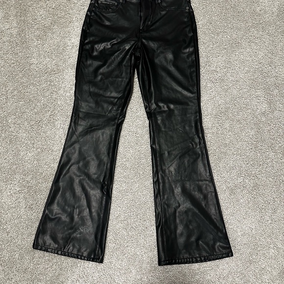 NWT American eagle faux leather boot cut pants size 8 - Picture 2 of 4
